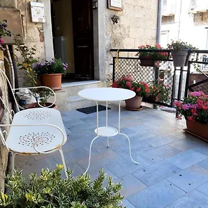 Bed & Breakfast La Casa Del Pittore Di Petralia, Petralia Soprana